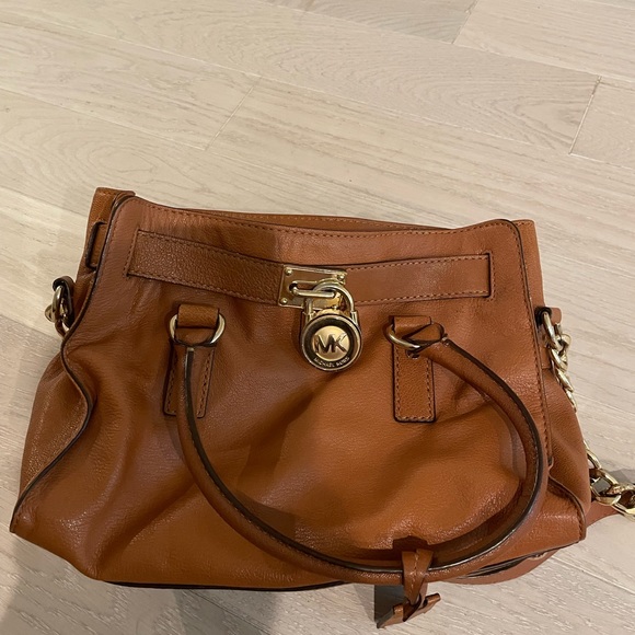 Michael Kors Brown structured purse with shoulder strap - Picture 2 of 3